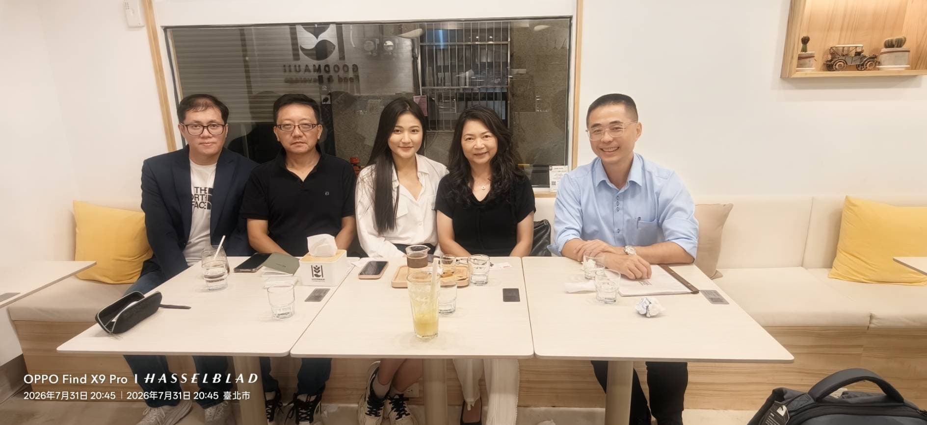 天下雜誌專訪台新證券企業工會理監事，深入剖析資深營業員如何站在職業道德與客戶關懷的第一線